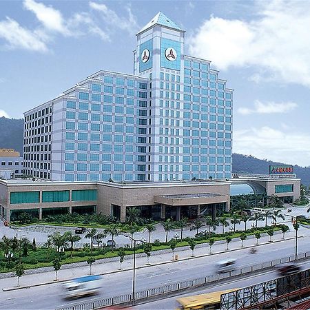 Fenggang Gladden Hotel Tiantangwei Екстериор снимка