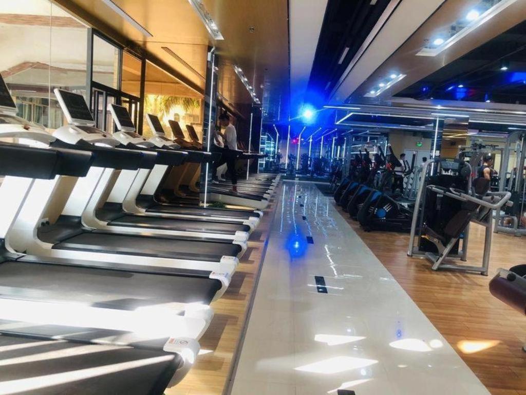 Fenggang Gladden Hotel Tiantangwei Екстериор снимка